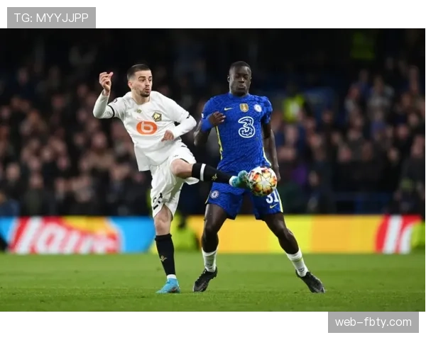 萨卡与维尼修斯：左右边锋进攻效率及战术角色对比分析