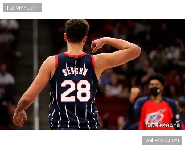 乔·杜马斯掩护突破拉开空间 提升球队进攻效率