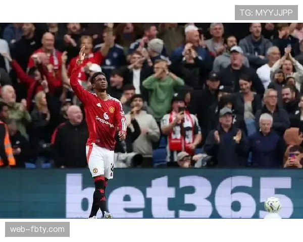 曼联看似回暖，其实只是波动中的假象